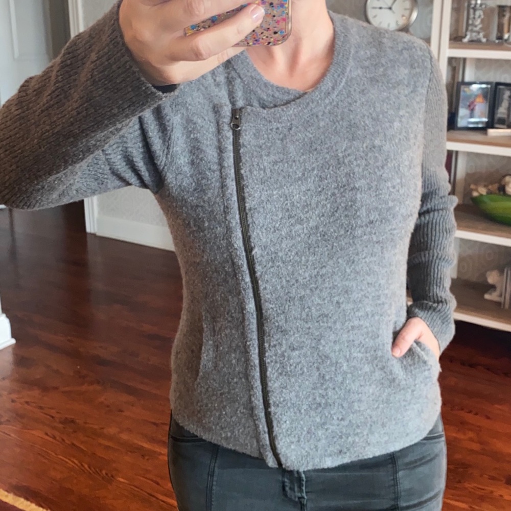 Caslon wool blend gray sweater with zipper size S